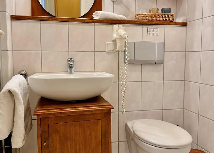 638, Seepark Apartment